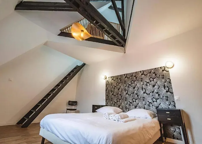 Family Avec Vue Sur La Cathedrale De דירה ריימס