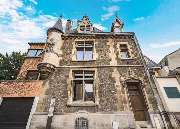Family Avec Vue Sur La Cathedrale De